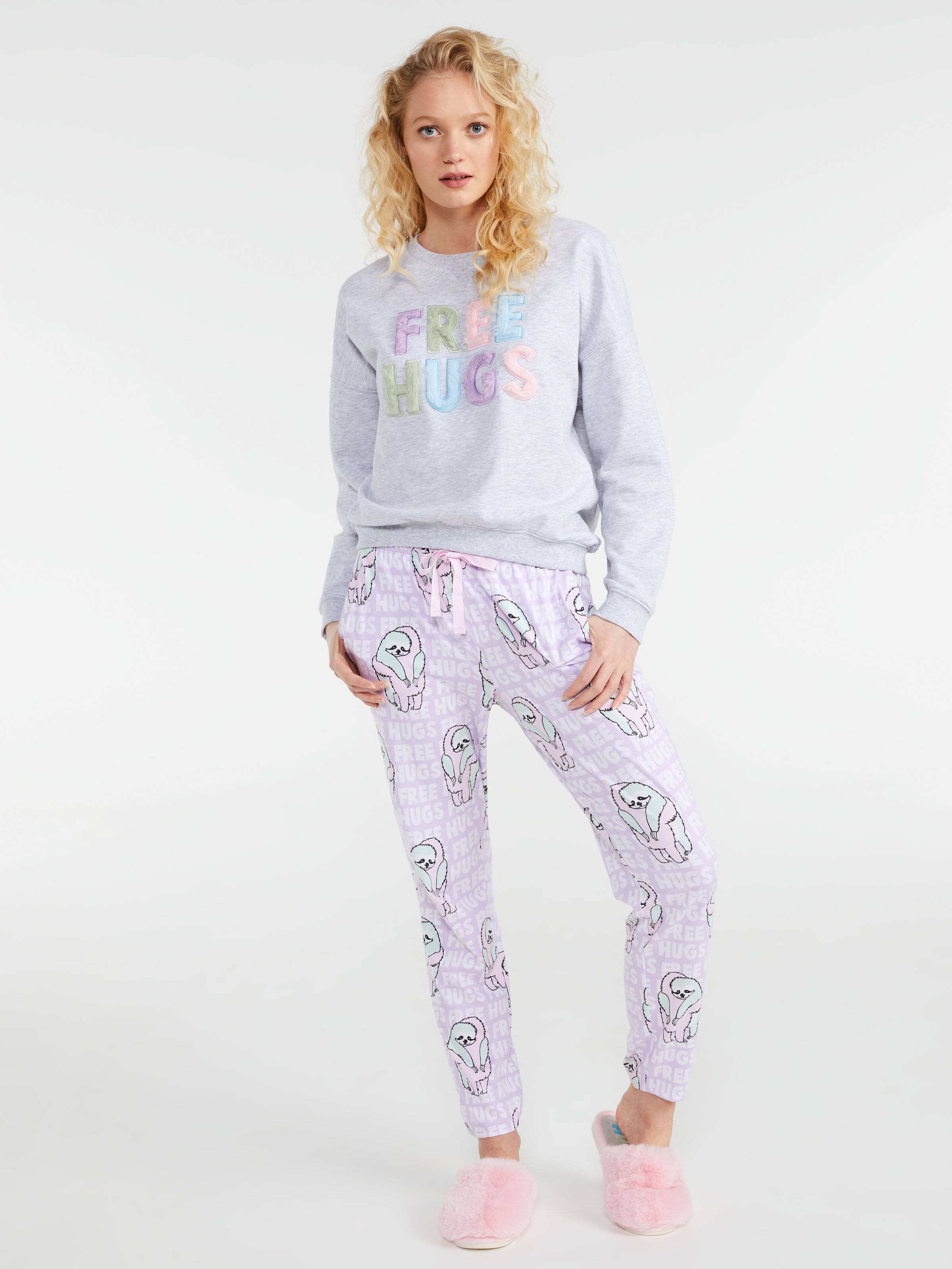 Free Hugs Sweater