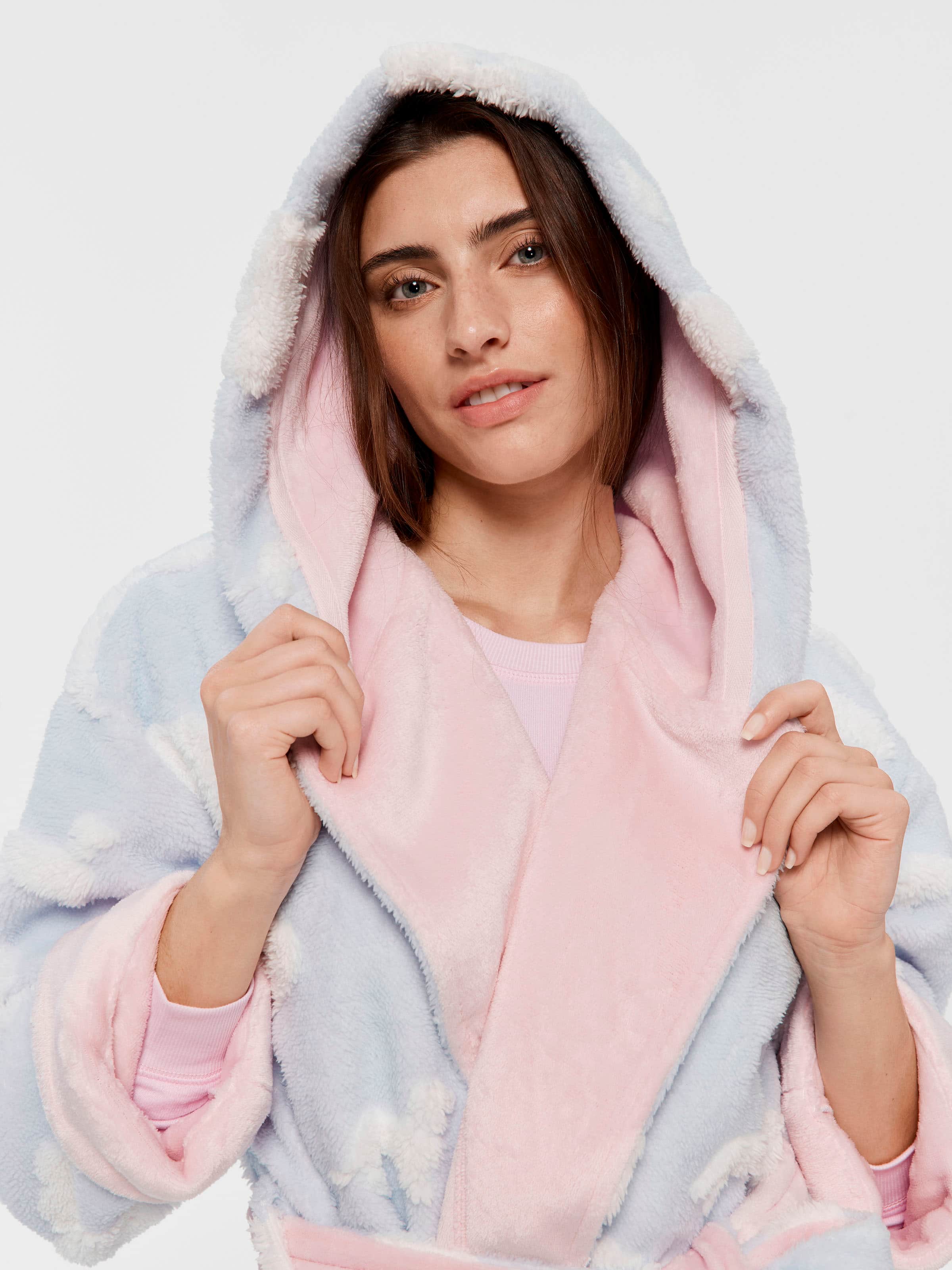 Image for Fluffy Cloud Hooded Gown from Peter Alexander