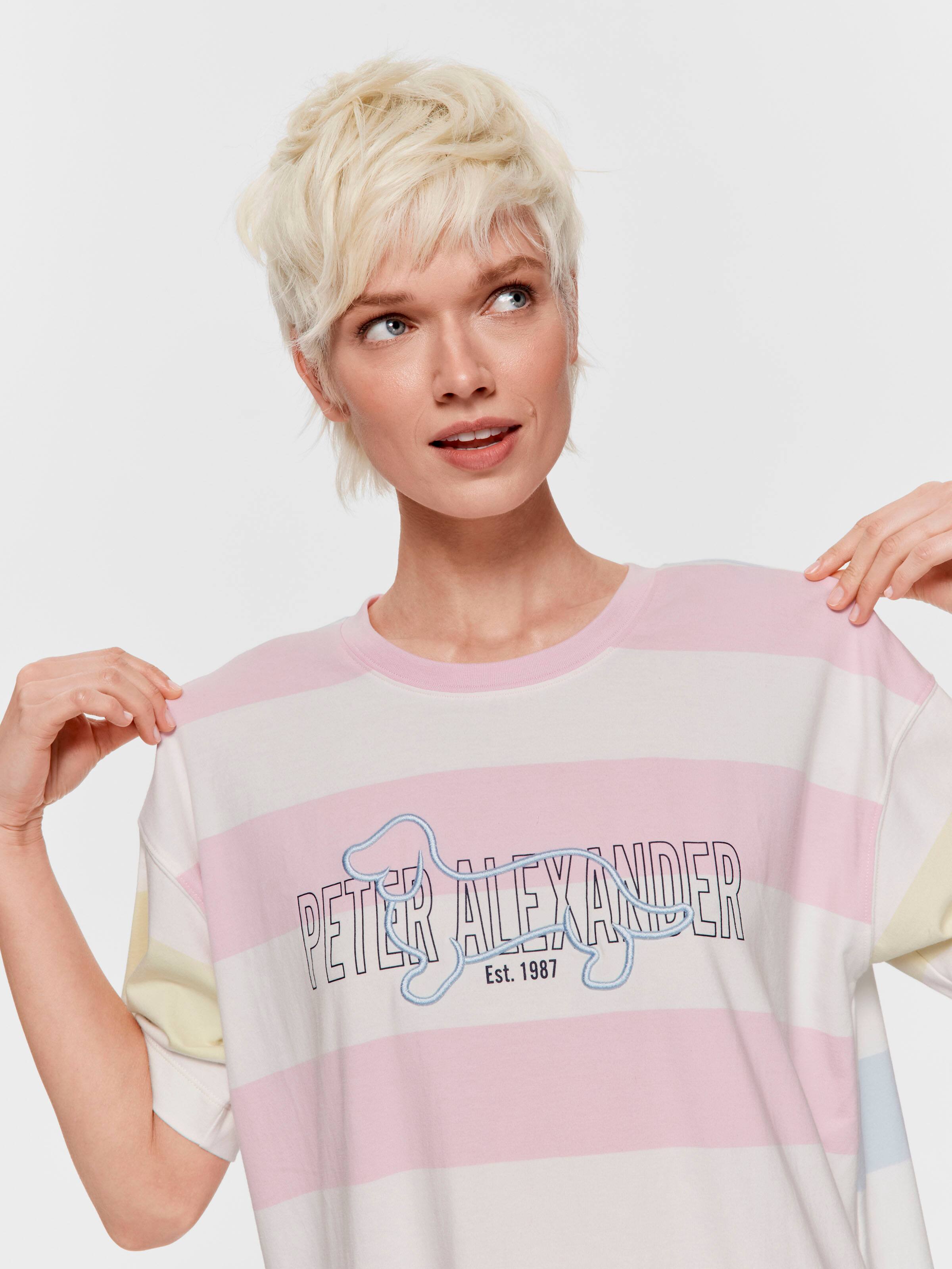 Penny Logo Stripe Split Hem Sleep Tee