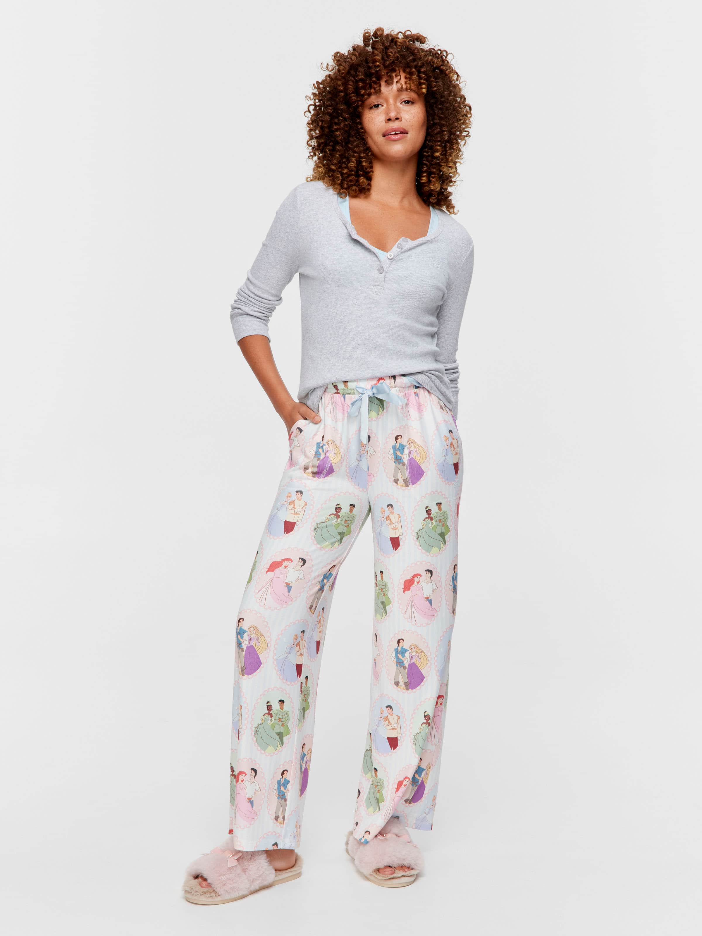 ピーターアレキサンダー　オーストラリア　ルームウェア　ディズニー　プリンセス Disney Princess Plush Wide Leg Pj Pant - Peter Alexander Online