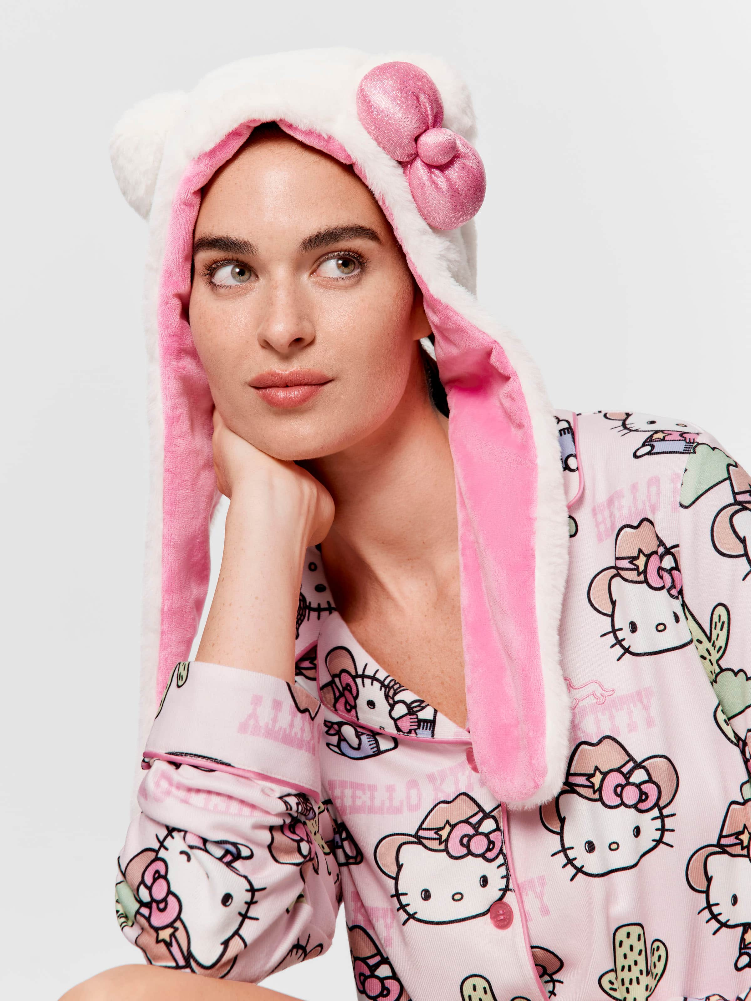 Hello Kitty Bonnet