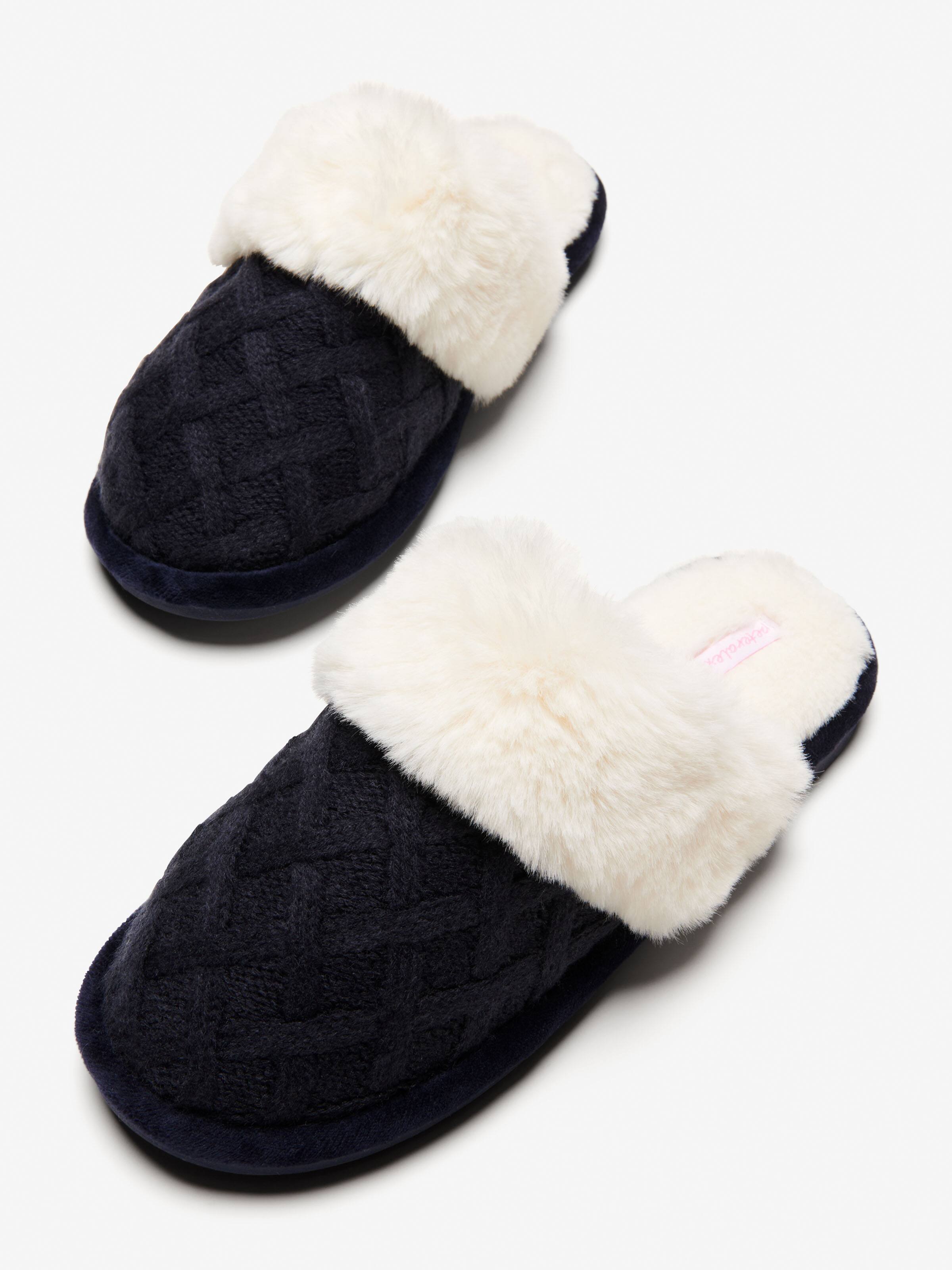 Cable Knit Scuff