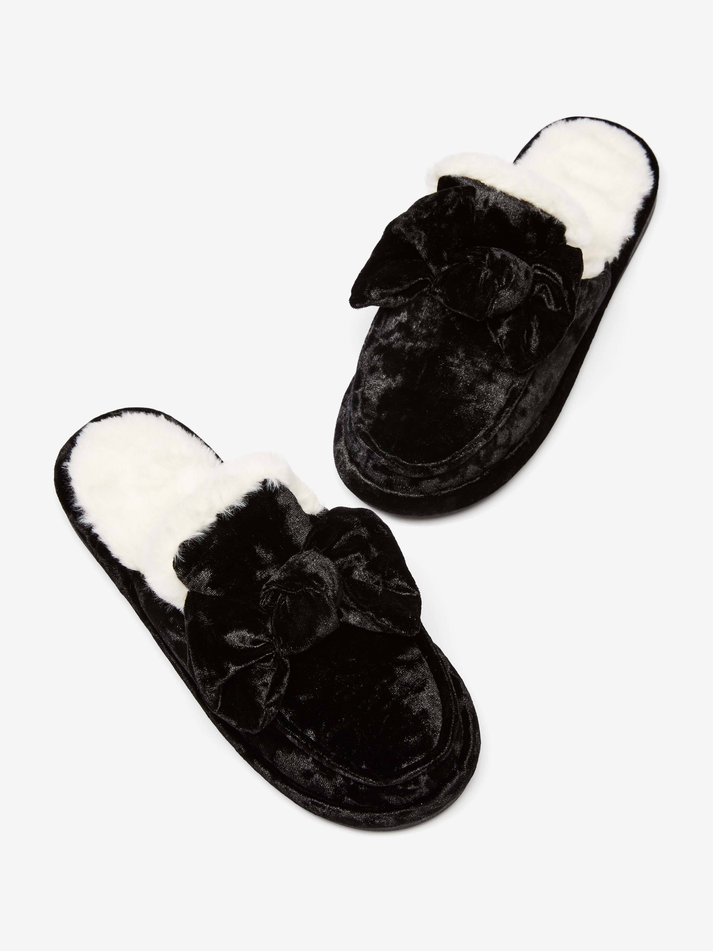 Black Velvet Mule