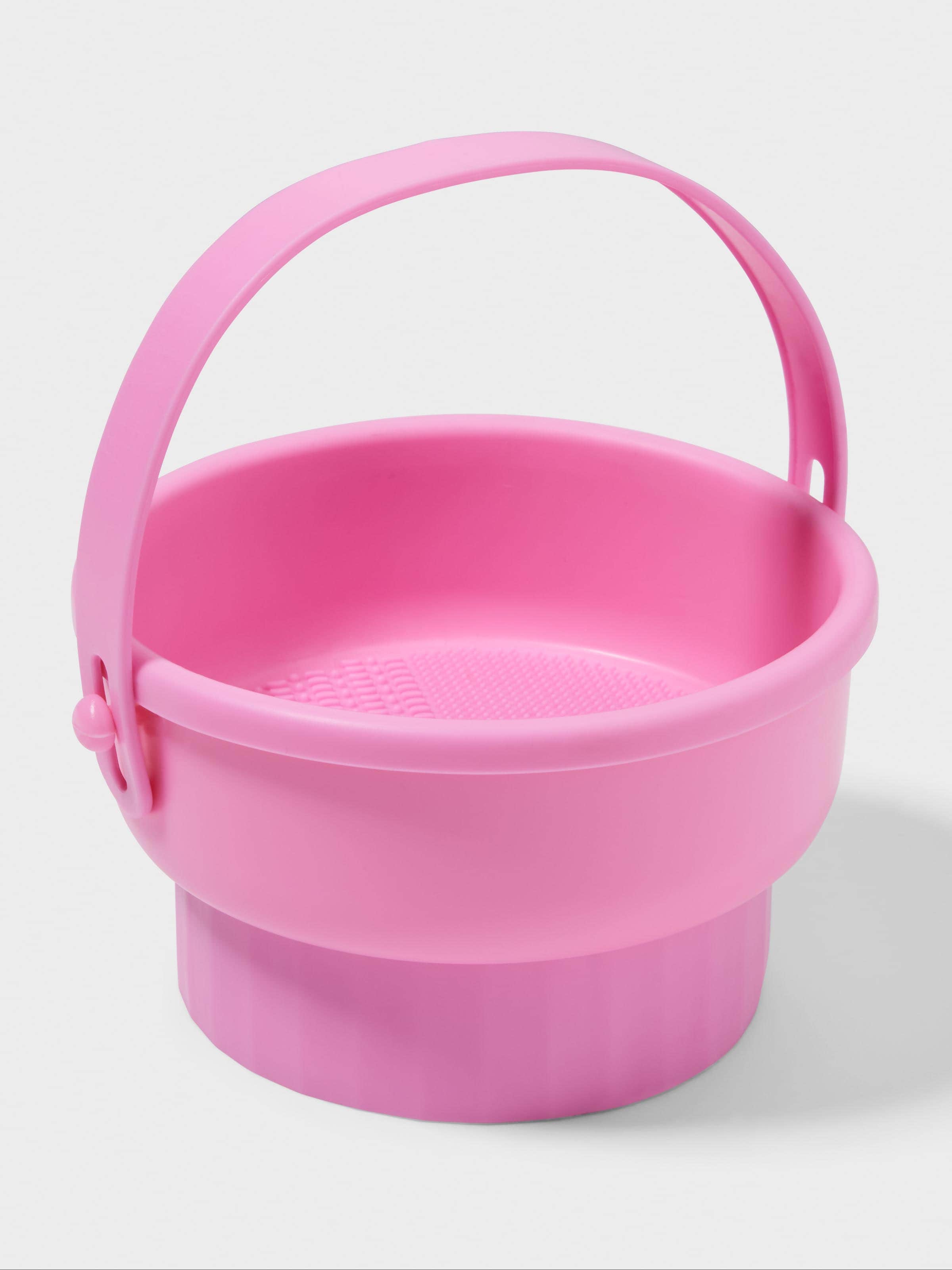 Brush Holder & Cleaner