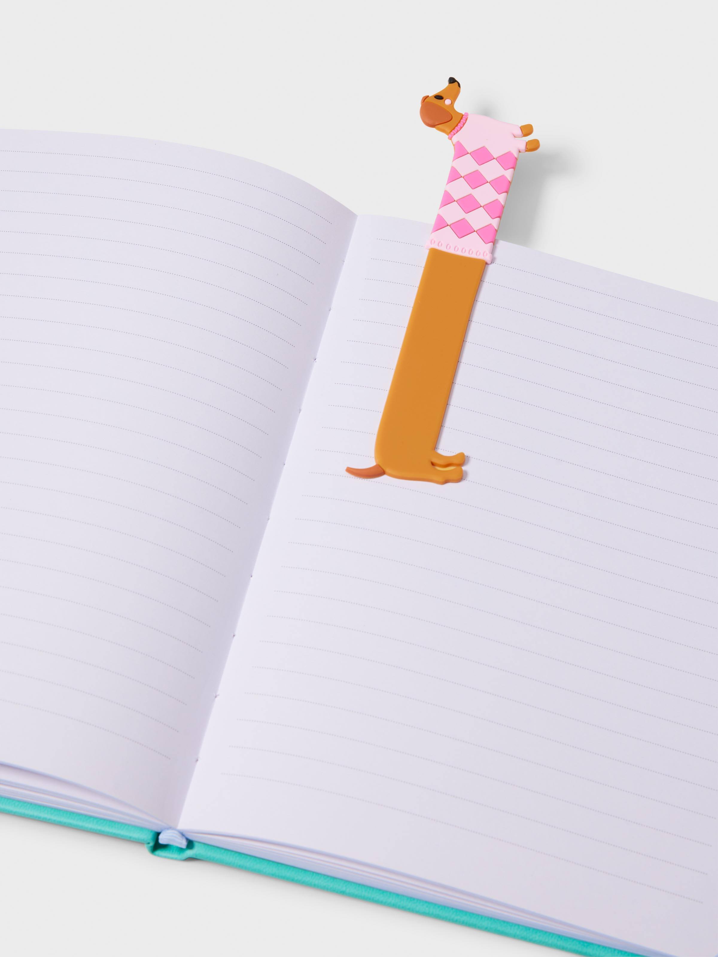 Daxie Bookmark