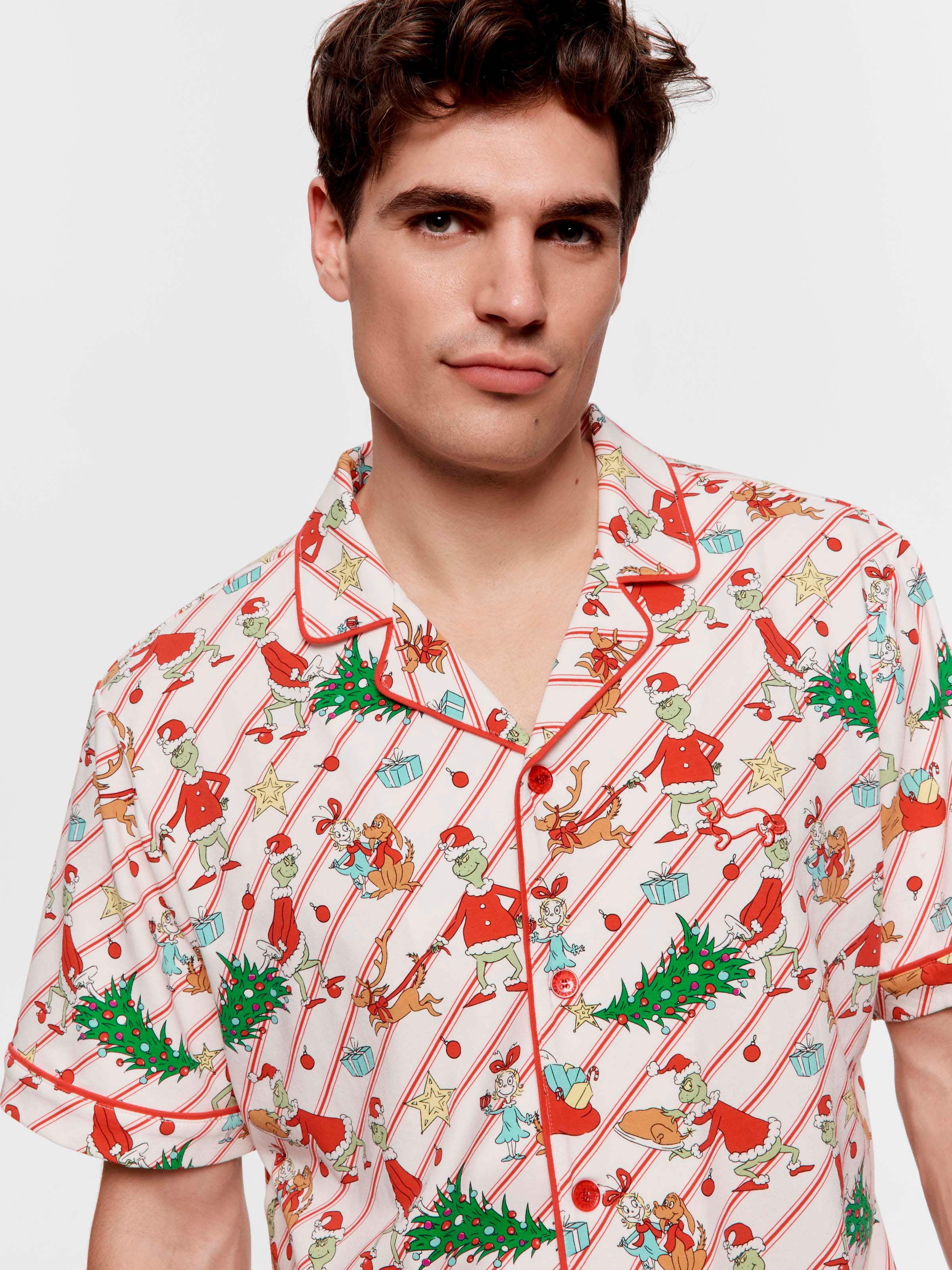 The Grinch Boxed Short Sleeve Pj Set