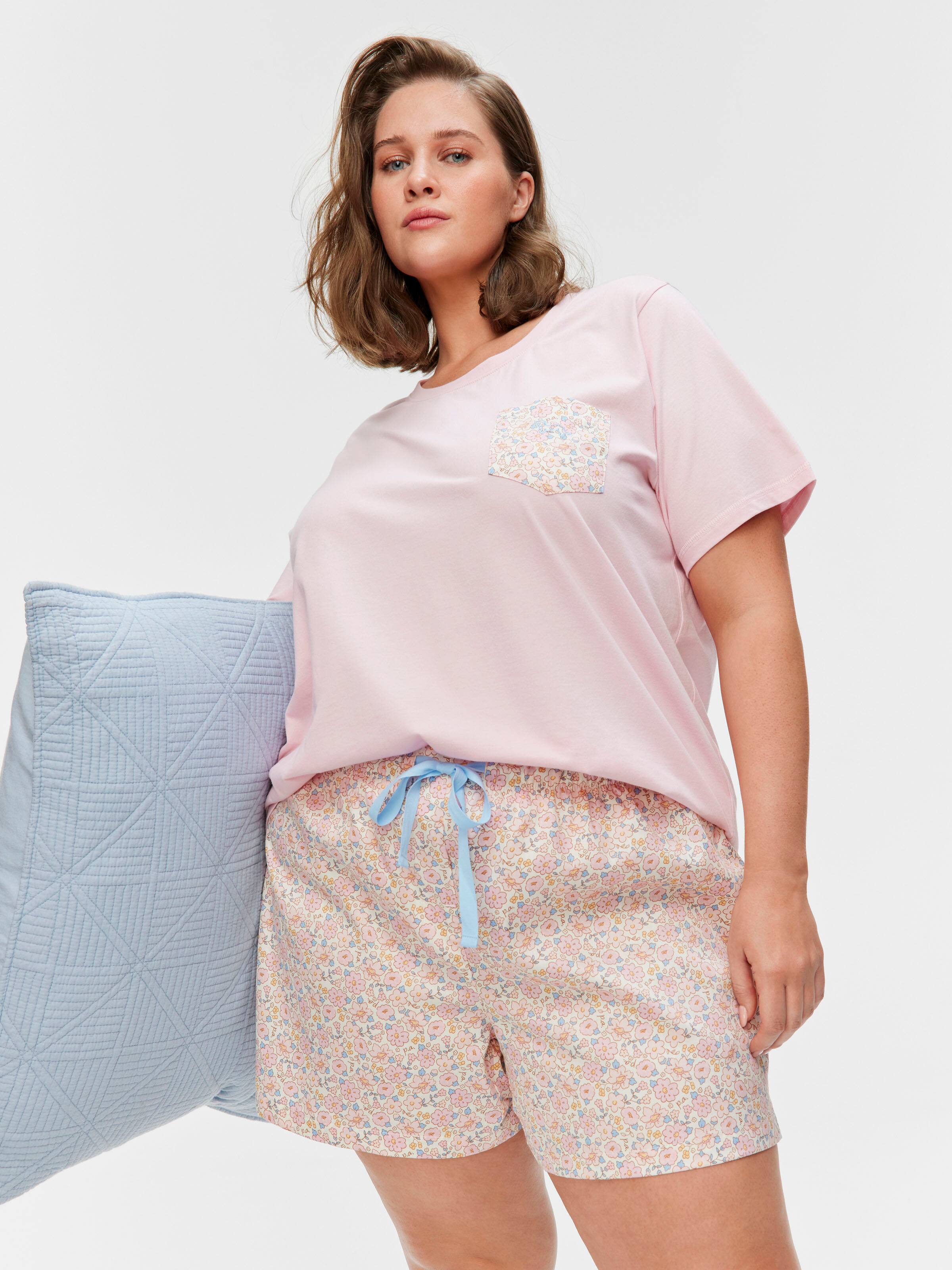 P.A. Plus Vintage Floral 100% Cotton Mid Short