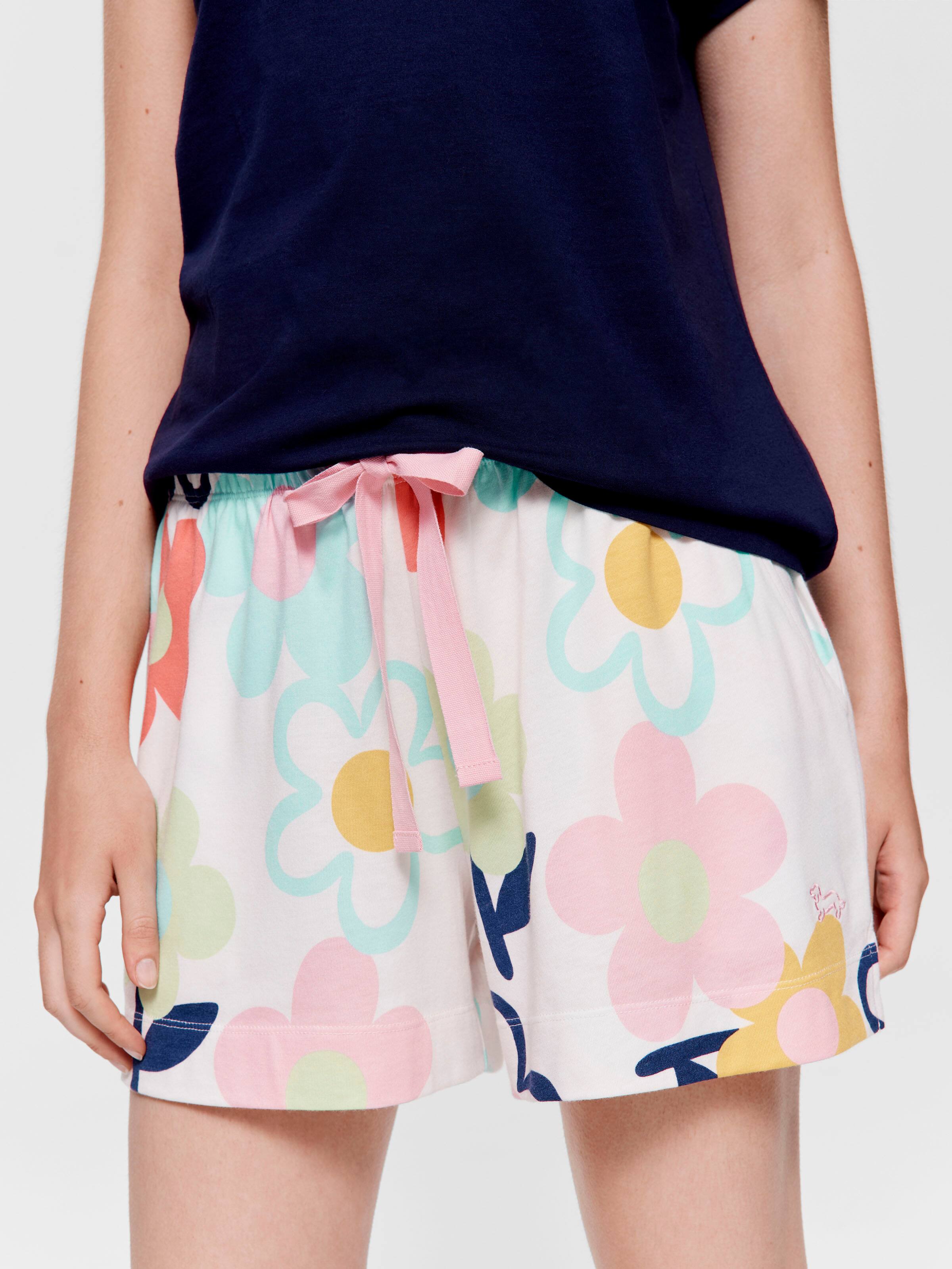 Colourful Daisy Mid Short