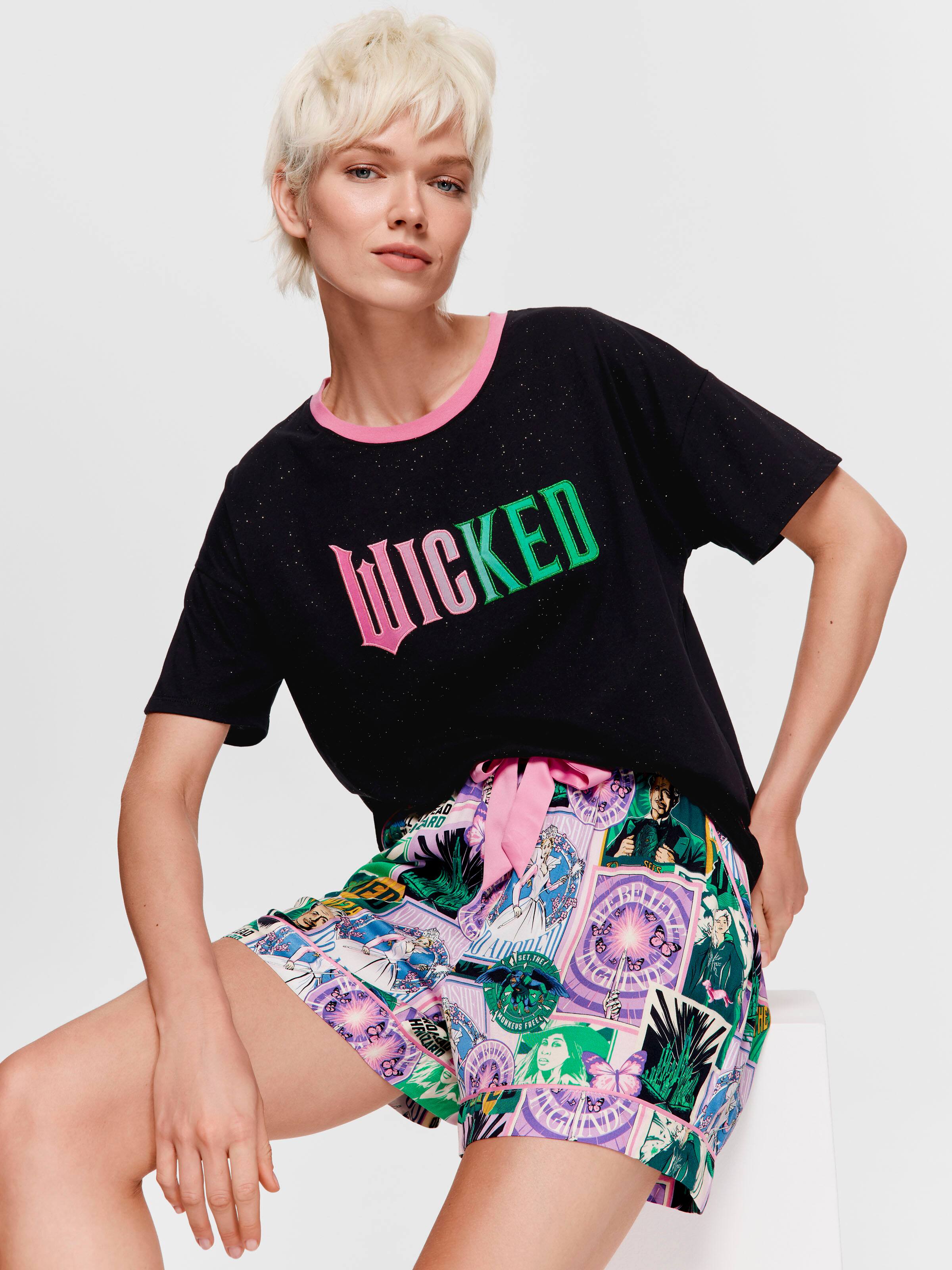 Wicked Mid Relaxed Short
