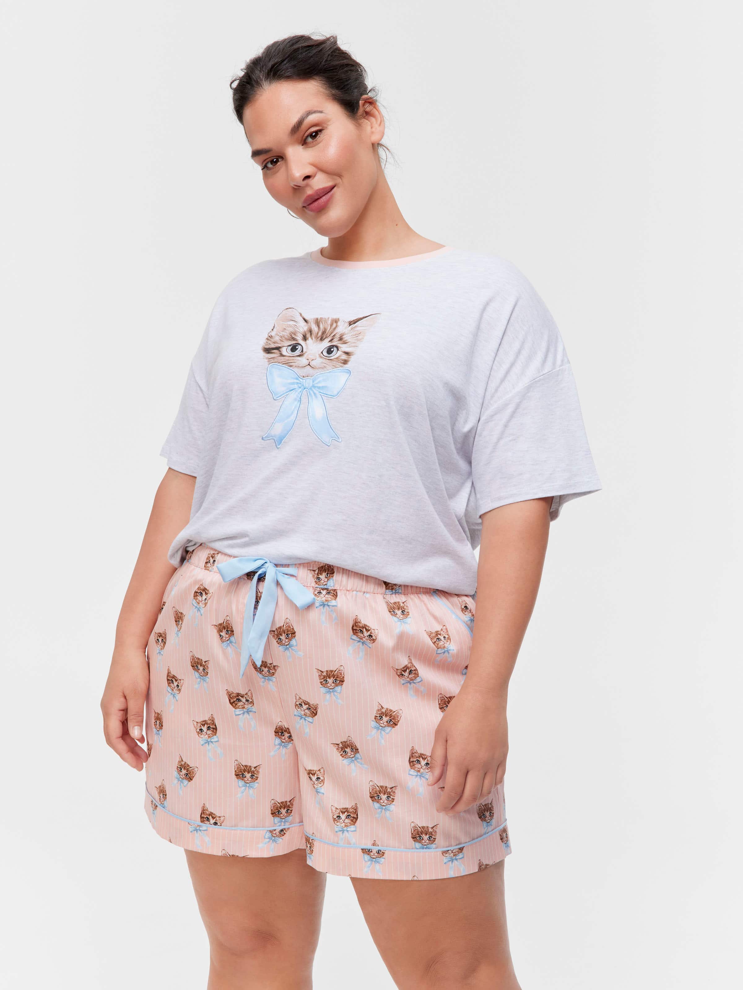 P.A. Plus Vintage Cat 100% Cotton Relaxed Mid Short