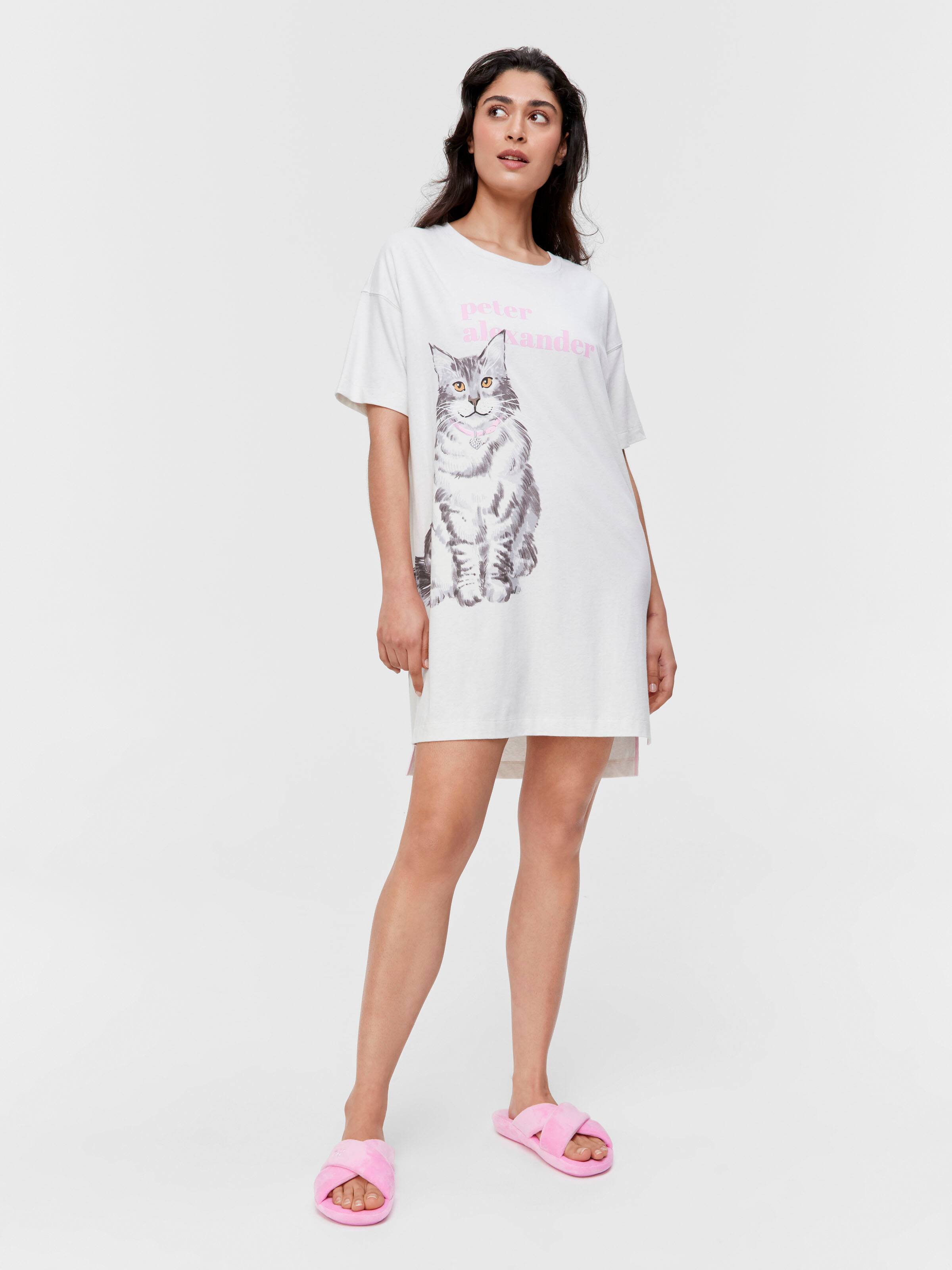Maine Coon Cat Split Hem Sleep Tee