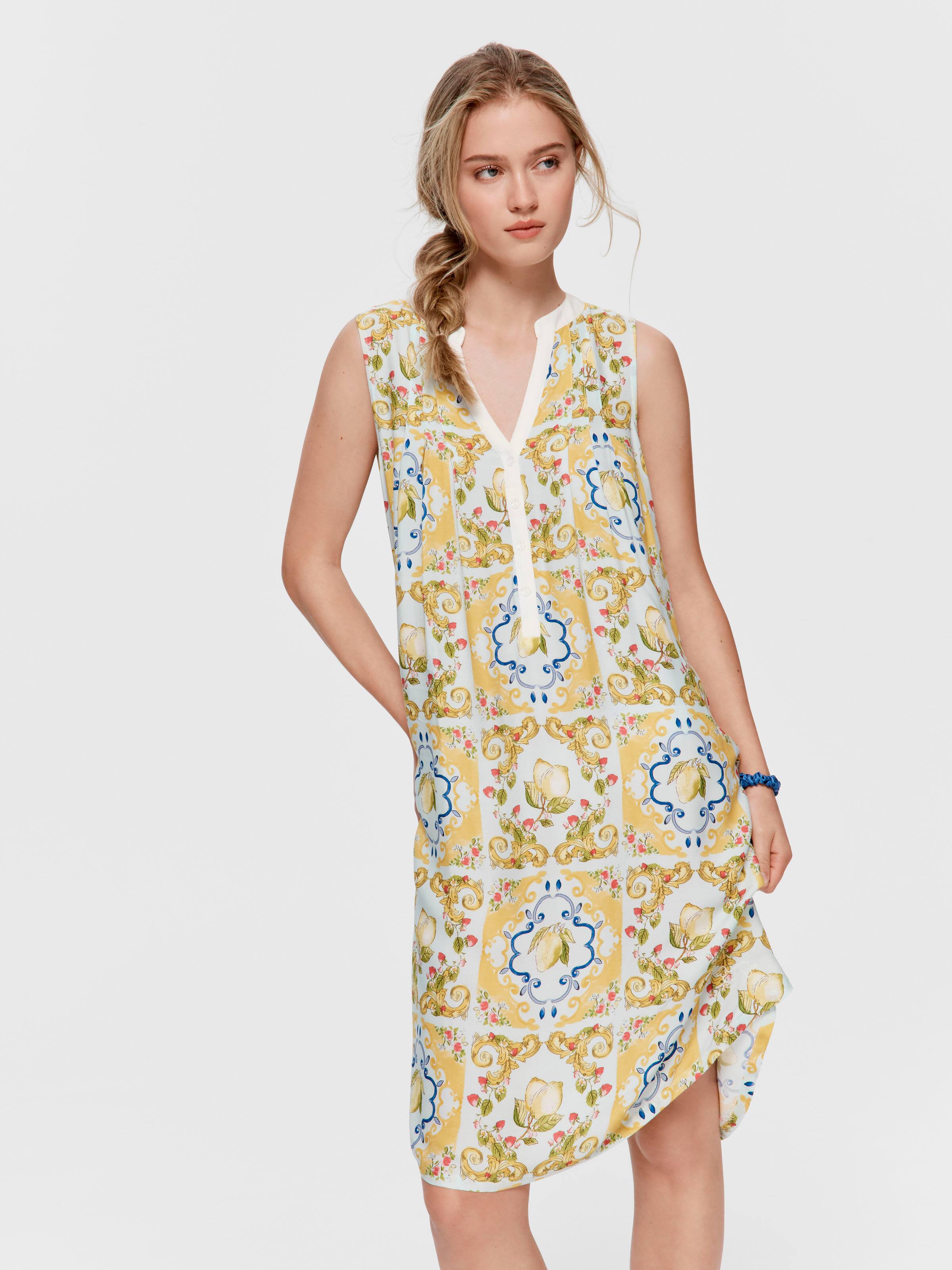 Lemon Henley Sleeveless Nightie