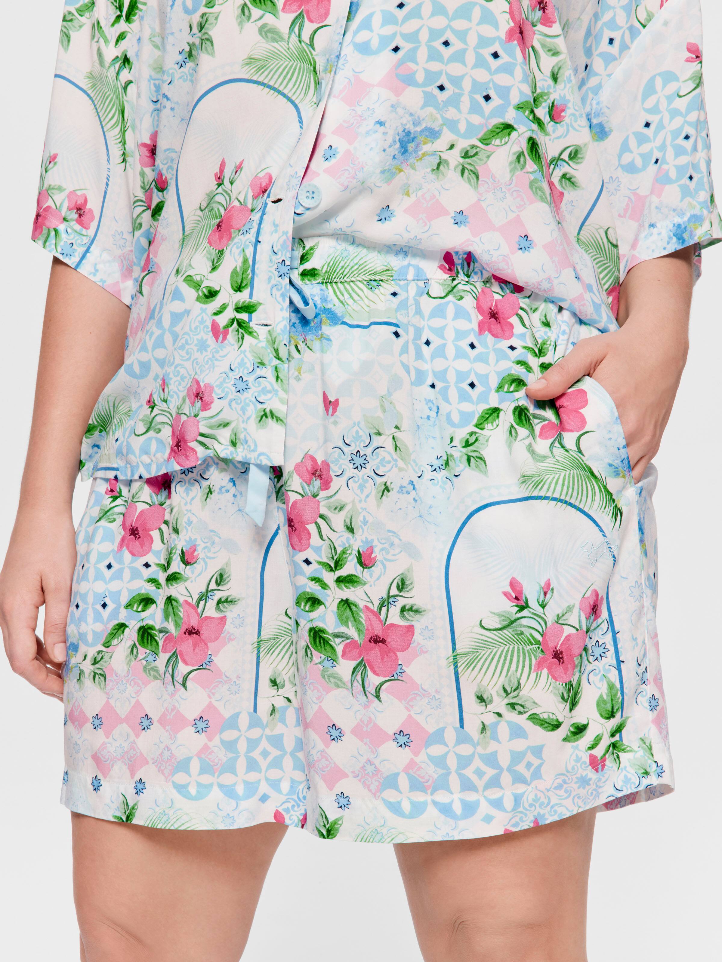 P.A. Plus Mediterranean Relaxed Mid Short