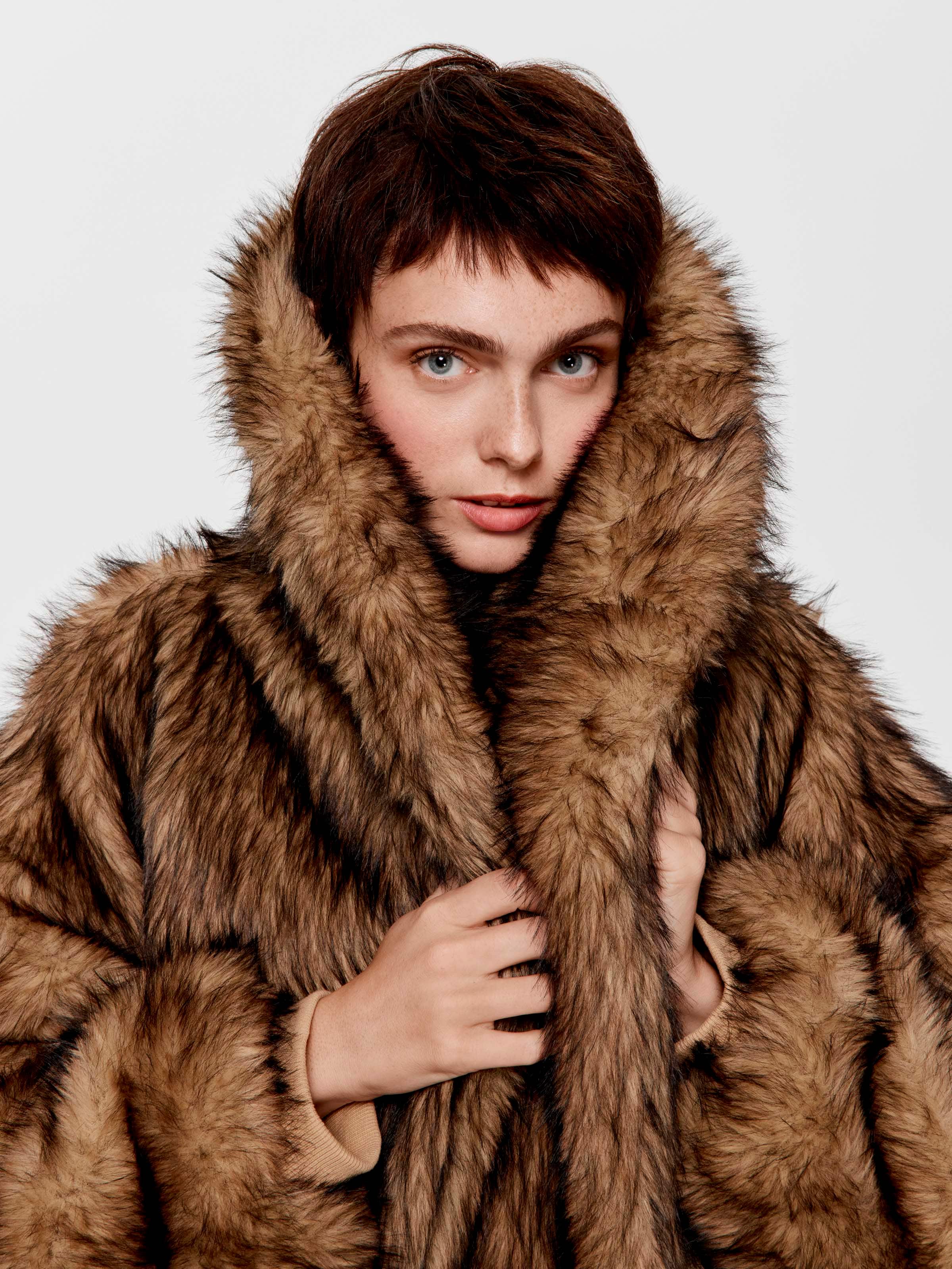 Faux Fur Fashion Shrug