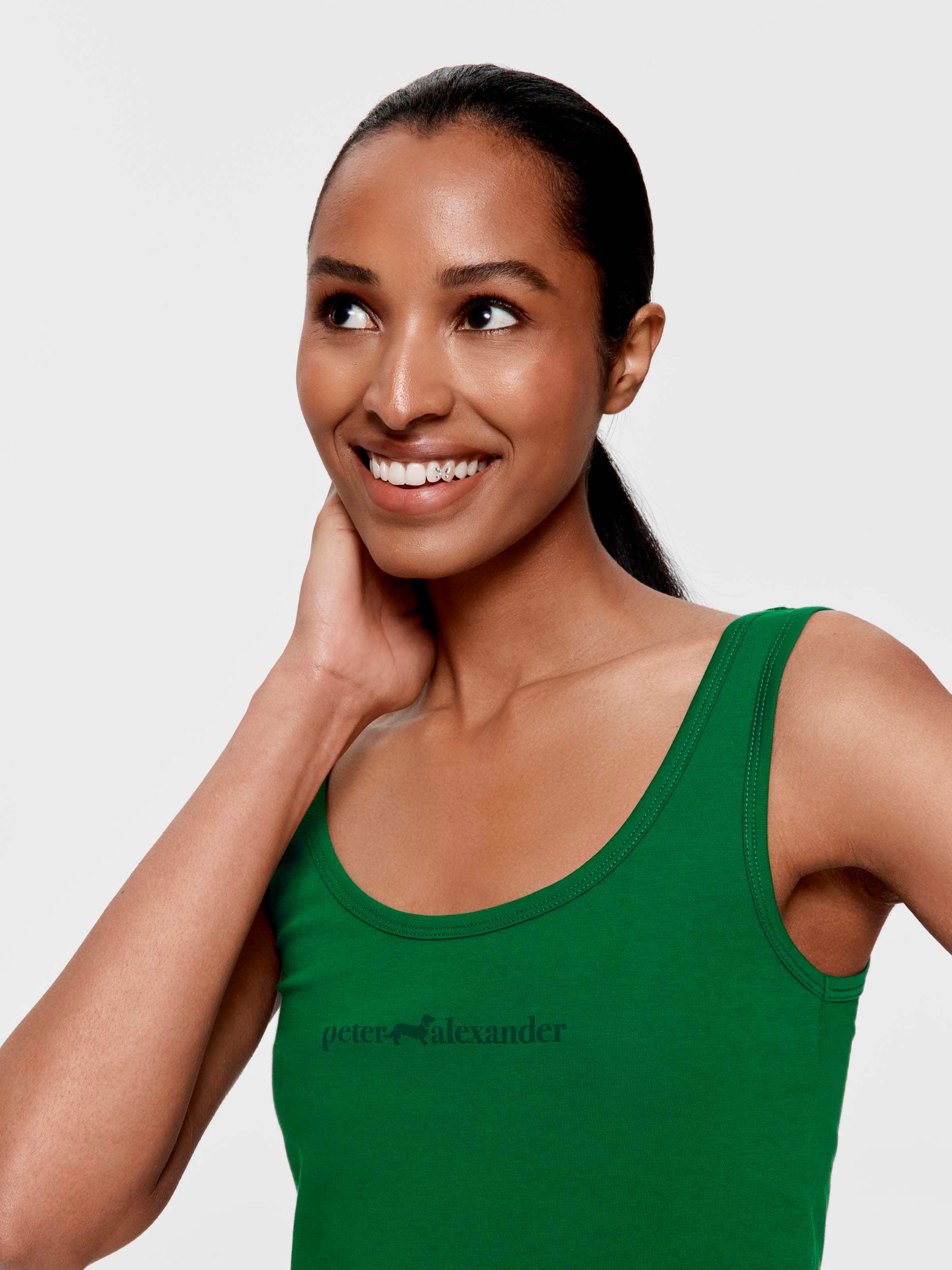 Holly Green P.A. Logo Tank