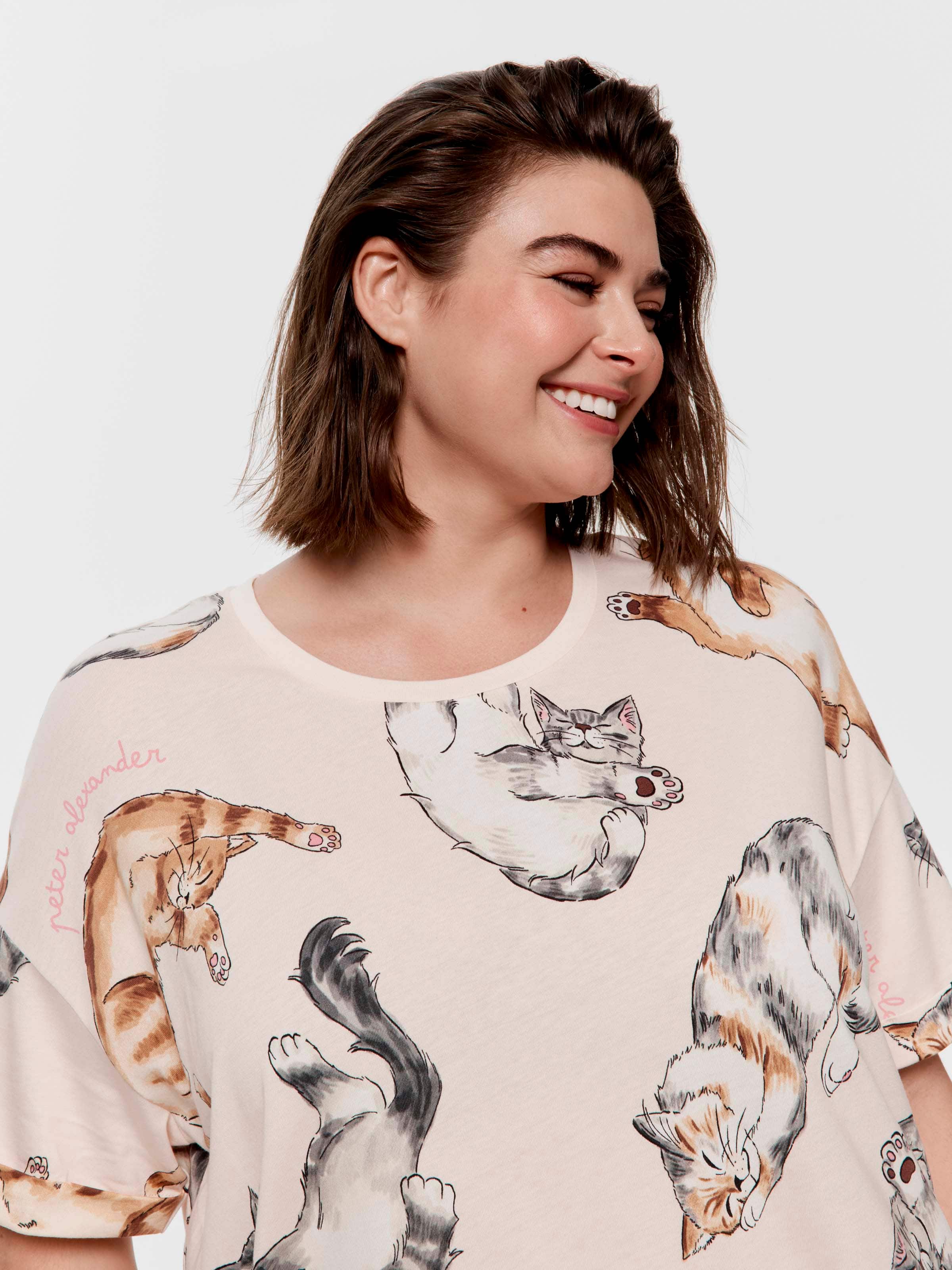 P.A. Plus Maxi Cats Boyfriend Sleep Tee